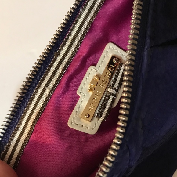 Henri Bendel purple bag wristlet - Picture 11 of 11